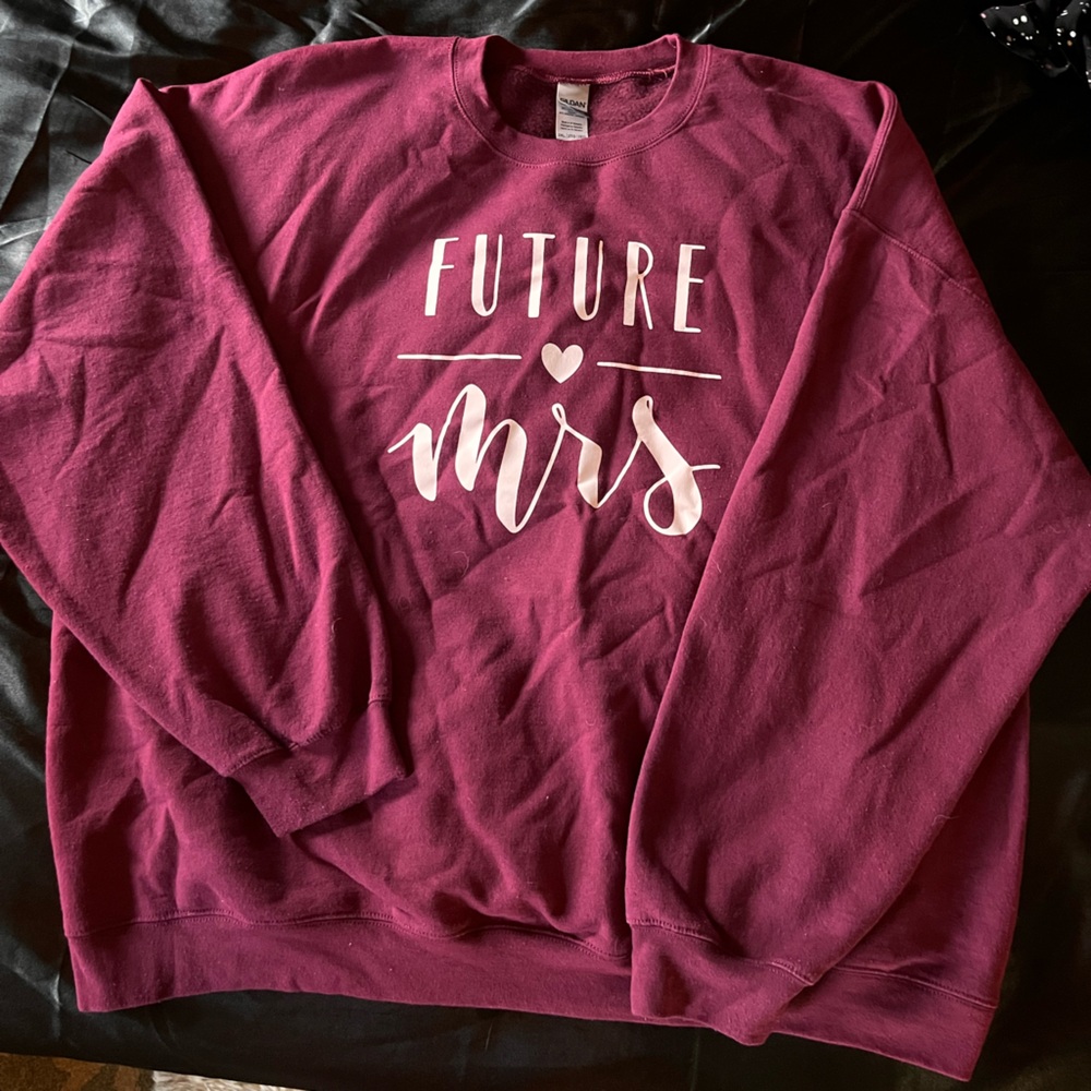 Gildan Burgundy Crewneck Sweatshirt Future Mrs